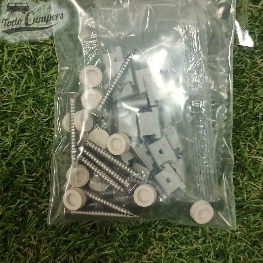 tornillería de la claraboya Carbest 40x40