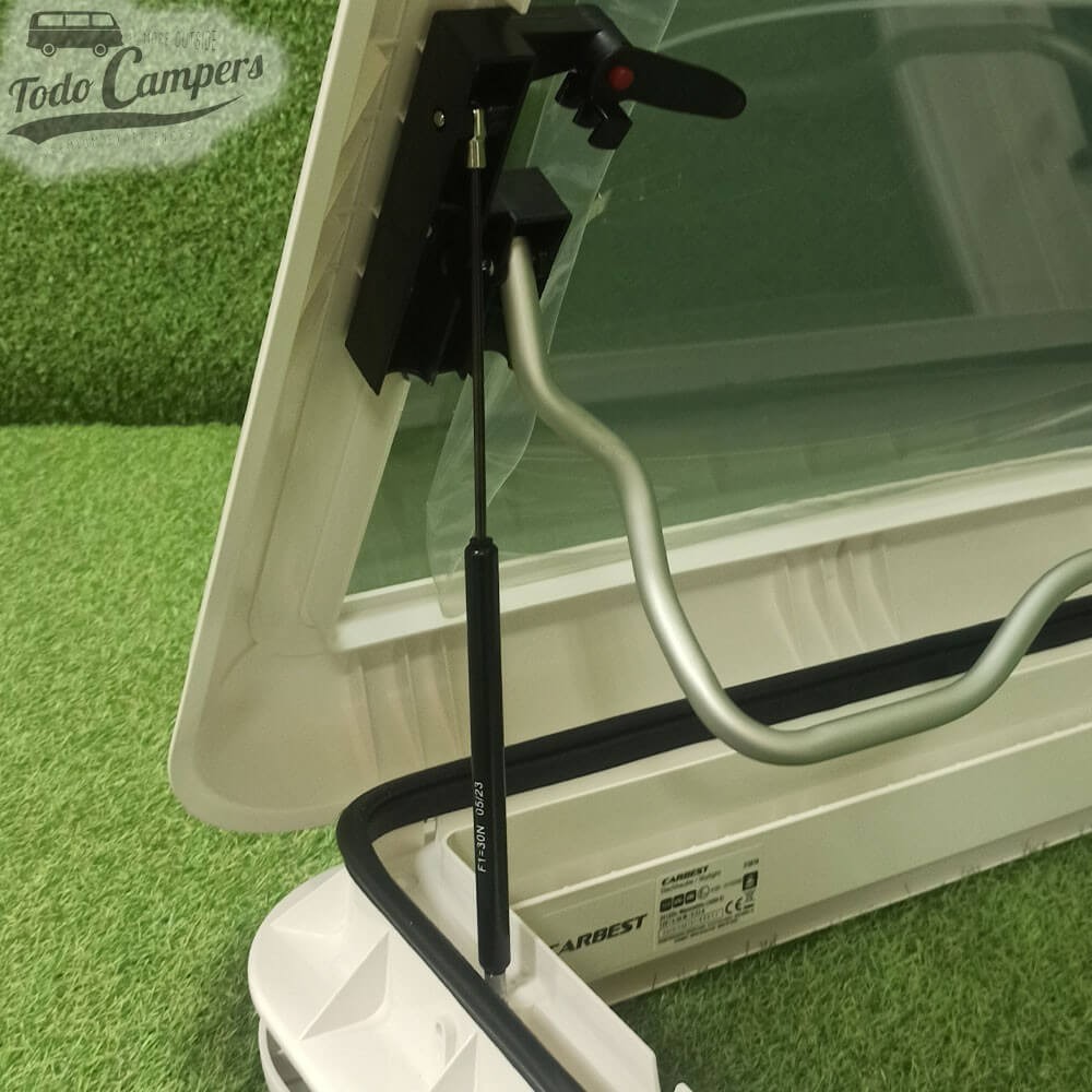 sistema de apertura a gas de la claraboya Carbest 70x50 cm