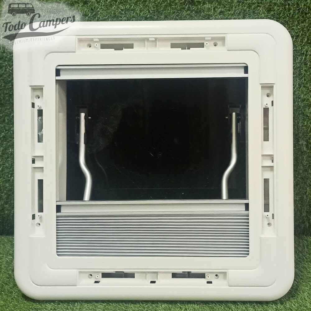 quadro interno da Claraboia Aerodynamic Carbest