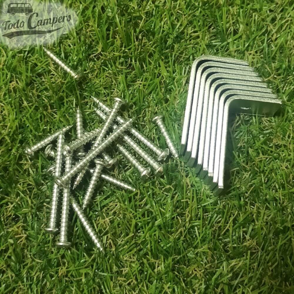 tornillos incluidos en la Claraboya Aerodynamic Carbest