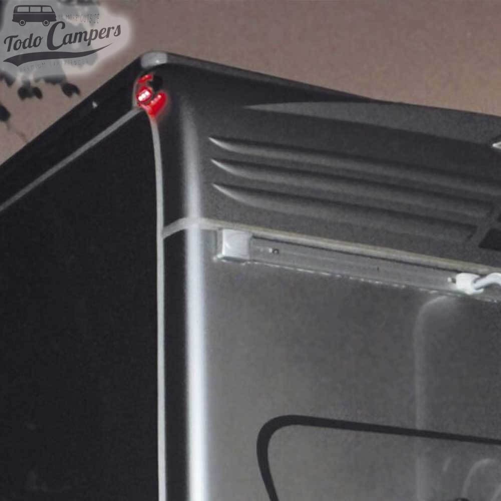 Fiamma LED Warning Solar sobre autocaravana