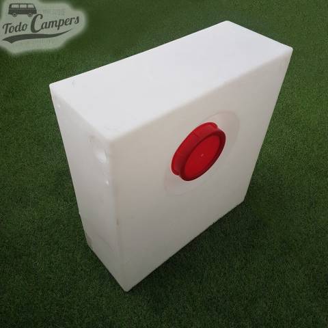 Depósito de agua de 55 L.