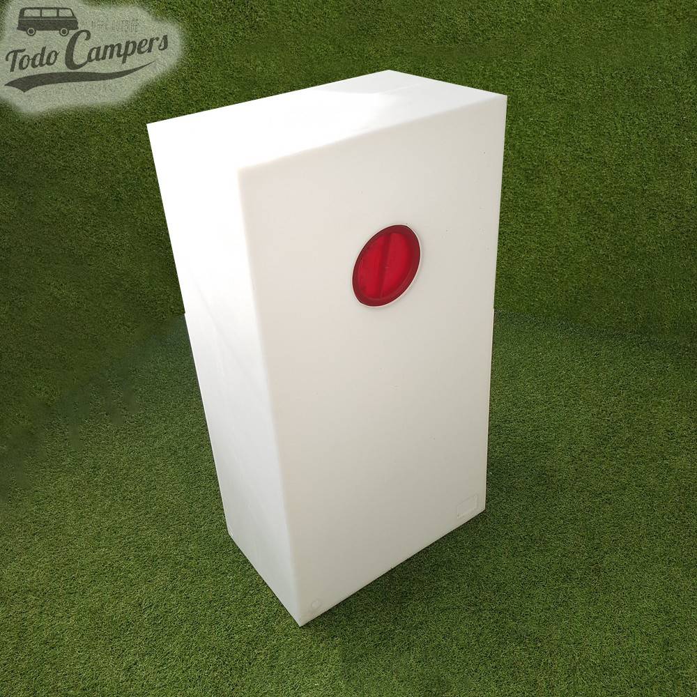 Depósito de agua de 110,2 L. 30x89x48 cm