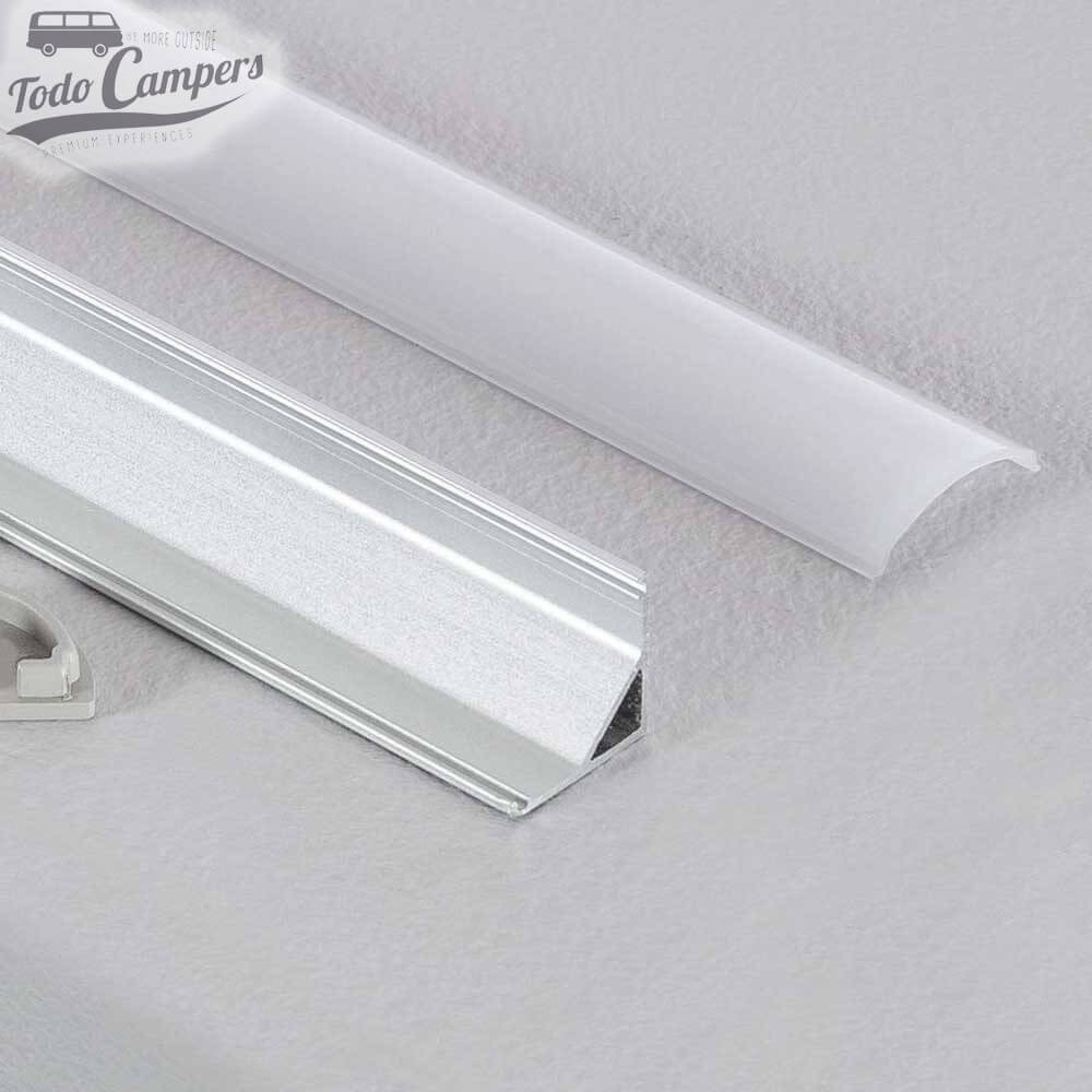 Perfil de aluminio con tapa translúcida