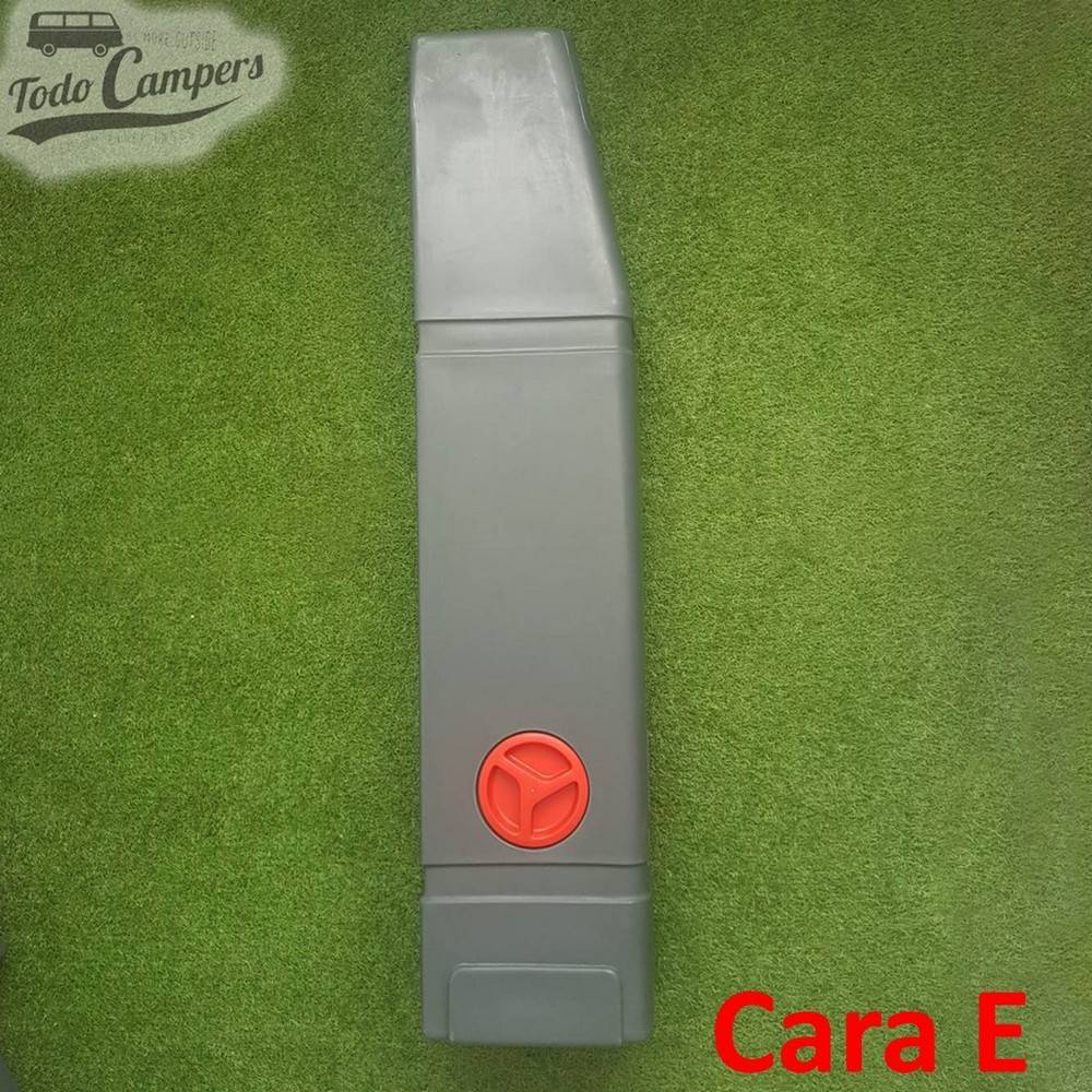 Face E Depósito de água exterior Volkswagen T3 - 60L. Depósito de águas limpas e cinzentas para a sua carrinha