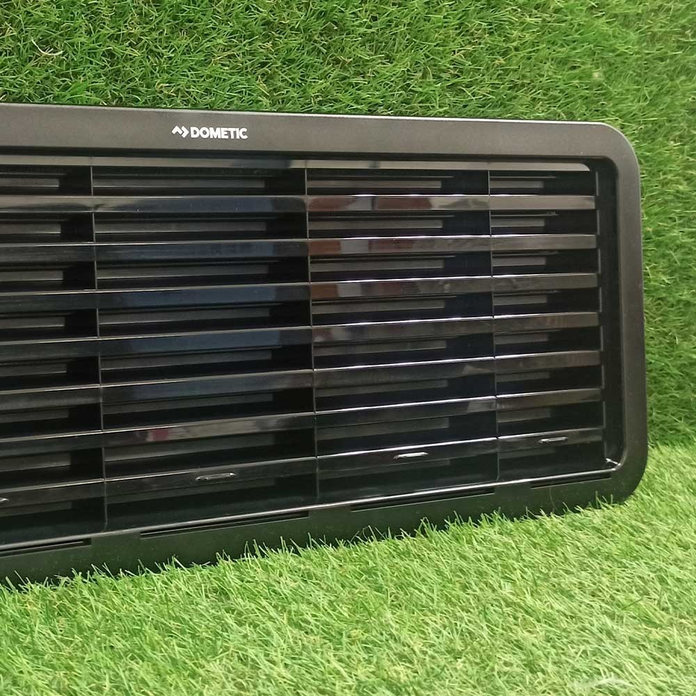 LS 200 Negro diseñada para liberar el calor que se acumula en torno al frigorífico.