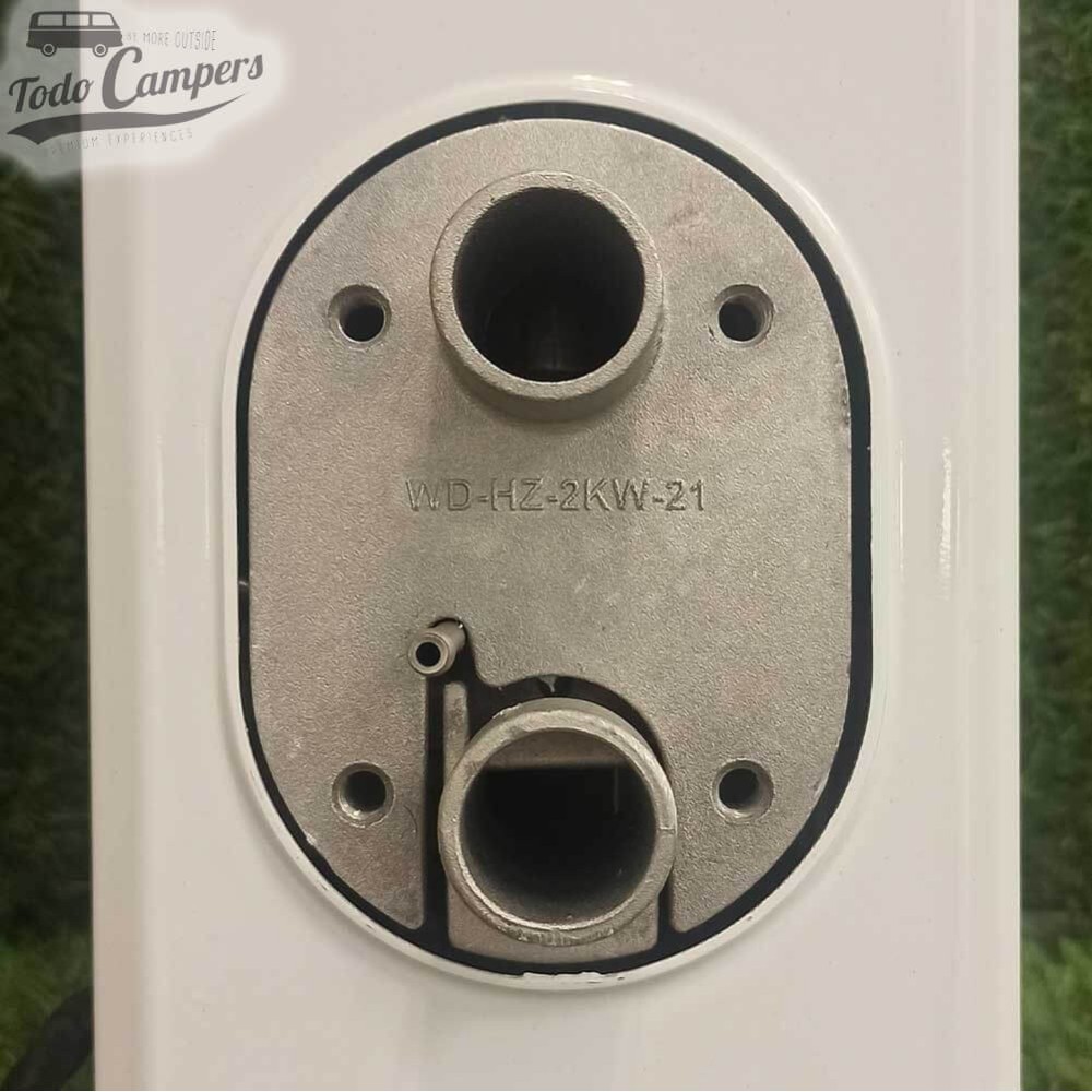 Entrada de aire y salida al escape de la calefacción estacionaria Nordkapp