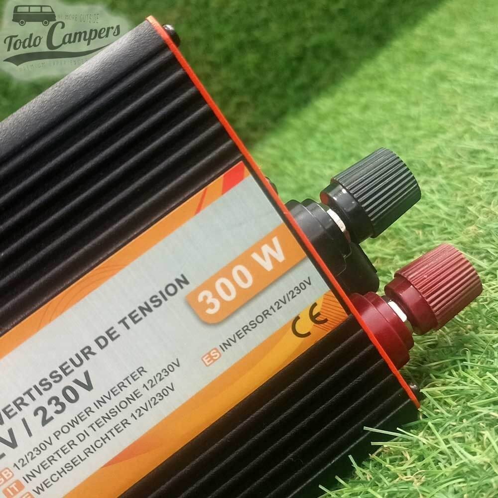 bornes del Inversor de Onda rectificada VECHLINE de 300 W