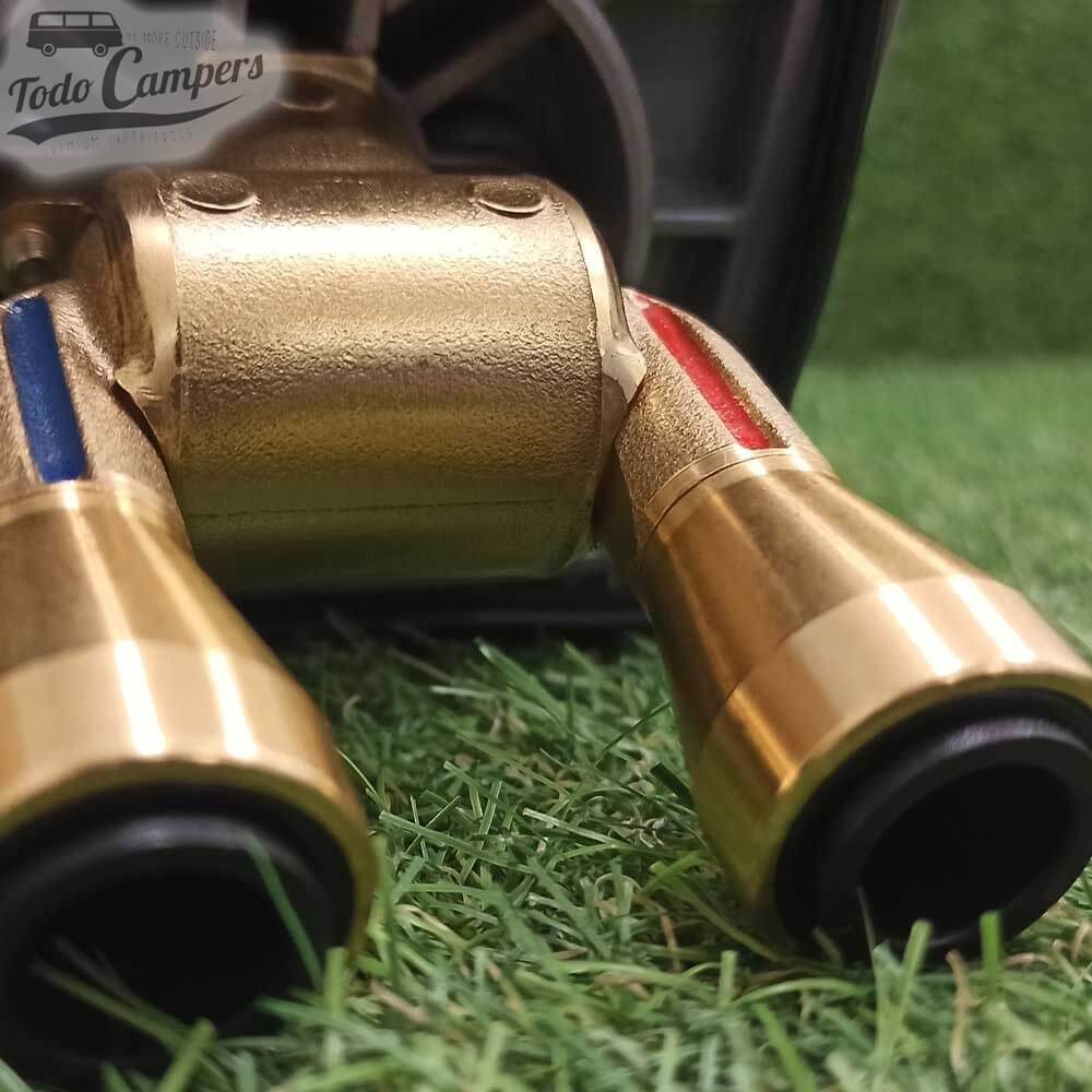 sistema John Guest para água fria e quente