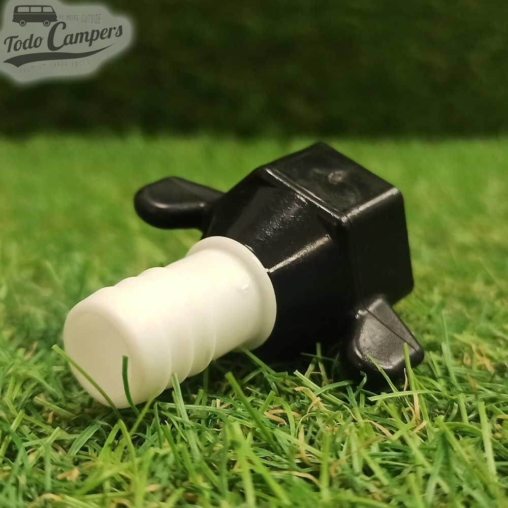 Racor recto para bomba de agua con salida a manguera de 12 mm