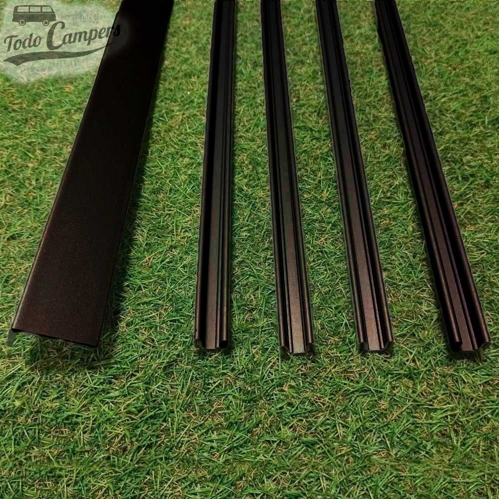 4 calhas e um perfil de 100 cm