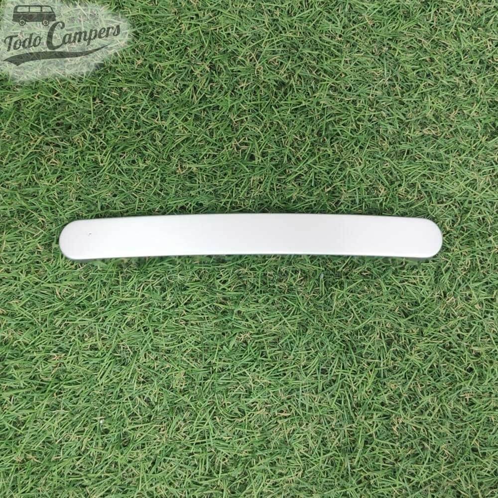 vista frontal del Tirador de zamaq Plata mate