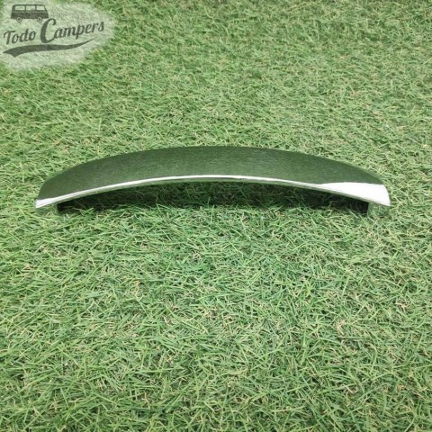 Tirador de zamaq para armarios y cajones color Cromo - 204 mm