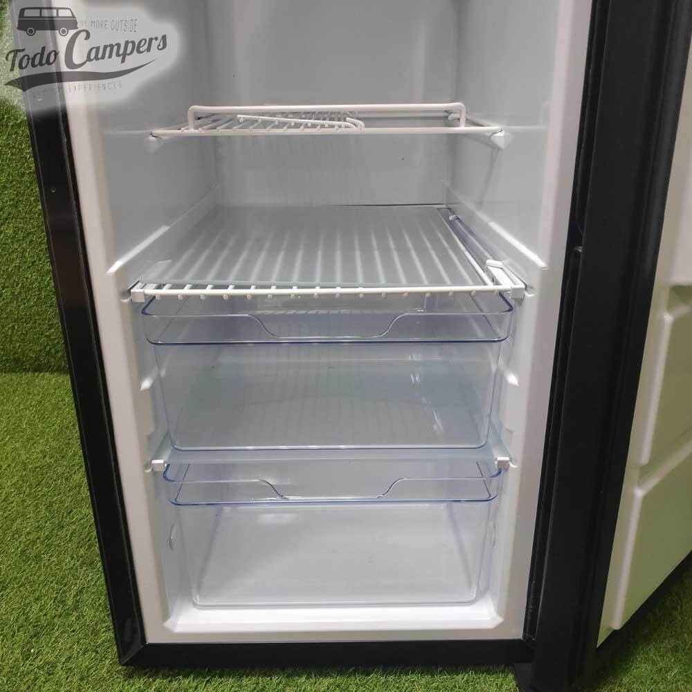 baldas del frigorífico Webasto Freeline Slim de 140 litros