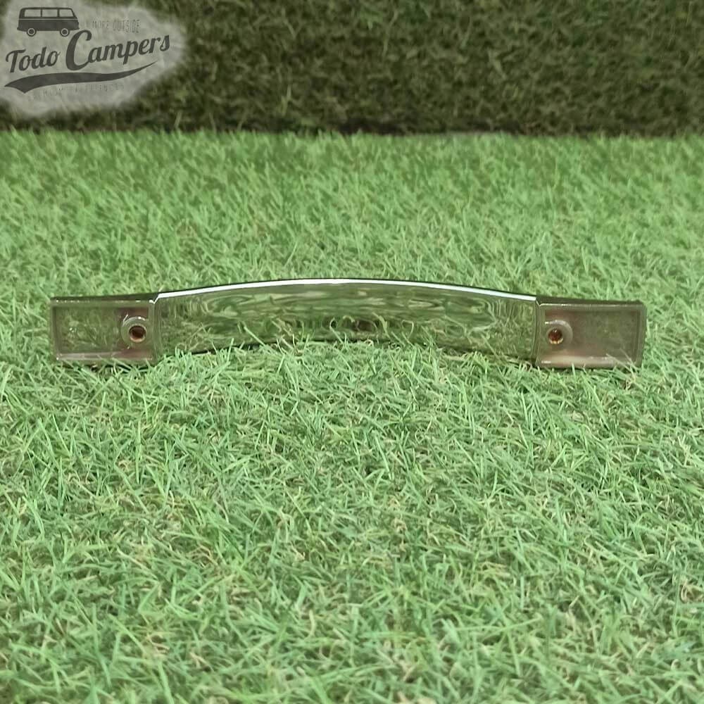 Distancia entre taladros de 128 mm.