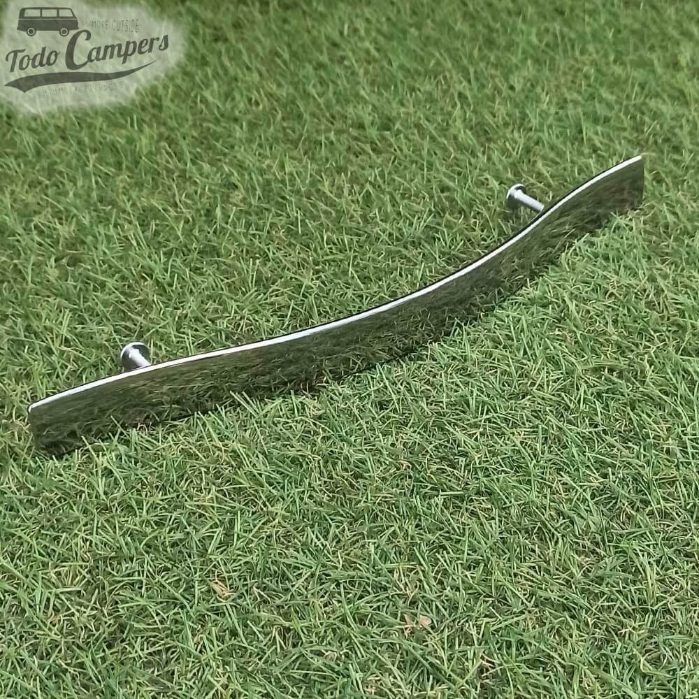 Tirador de zamaq para armarios y cajones color Cromo - 245 mm