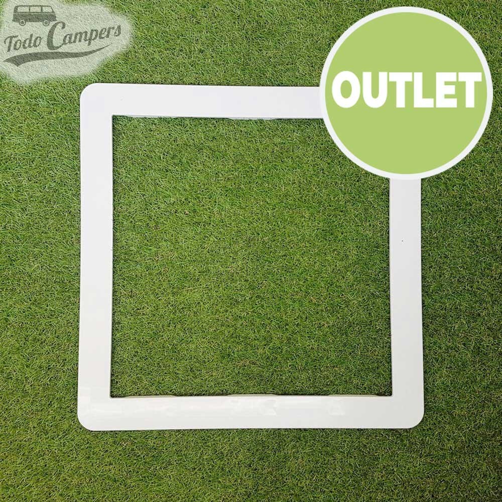 OUTLET: Adaptador universal de claraboia de 40x40 para tetos Ducato, Jumper e Boxer desde 2007 e Movano desde 2021 - Dometic