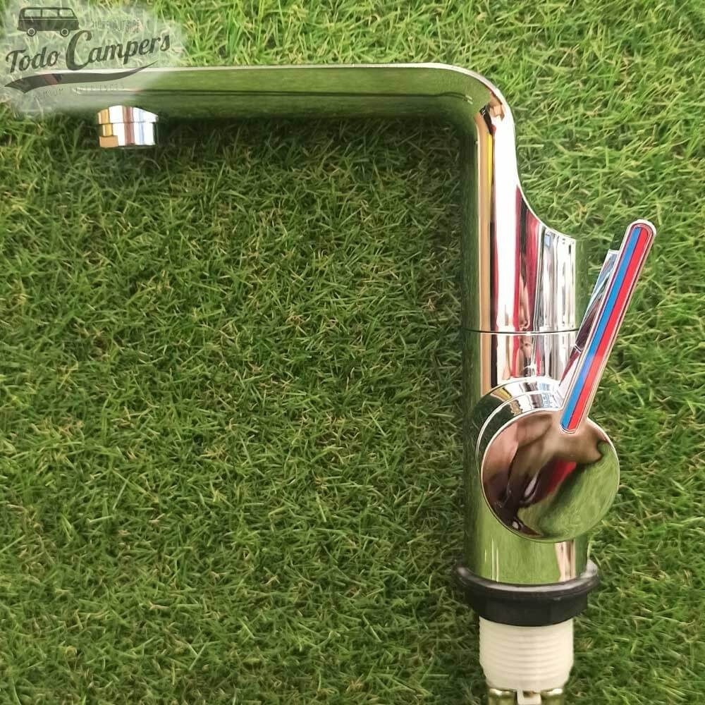 Grifo mezclador monomando de agua fría y caliente. Color cromo.