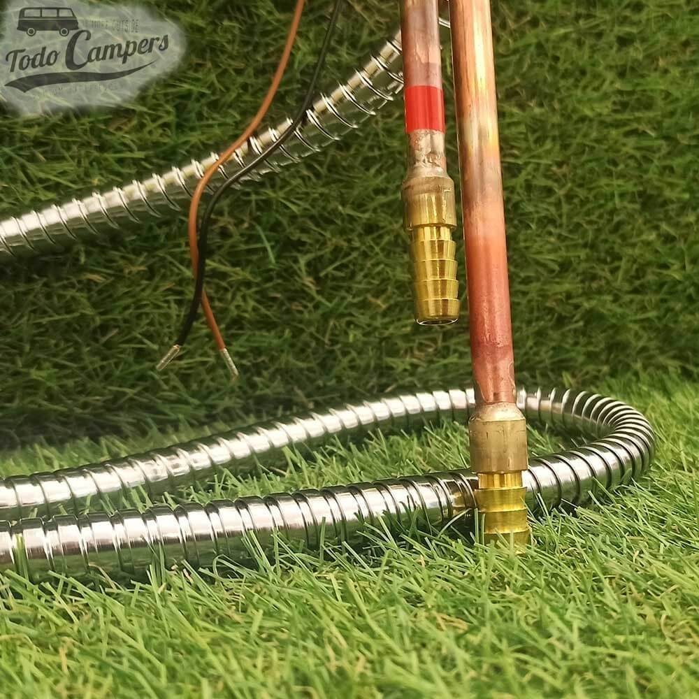 Entrada de agua (cobre): 10 mm