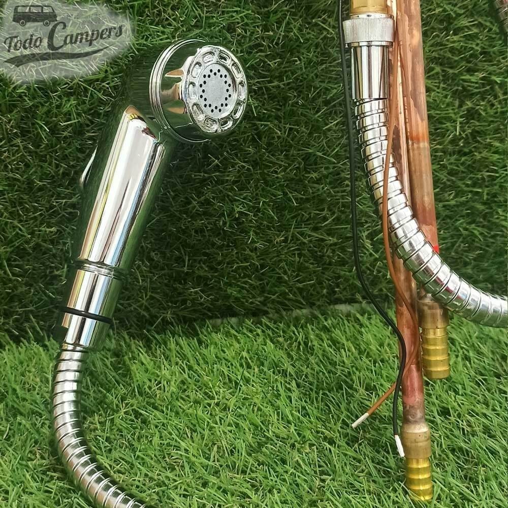 Grifo con ducha extraíble de 1,25 metros.