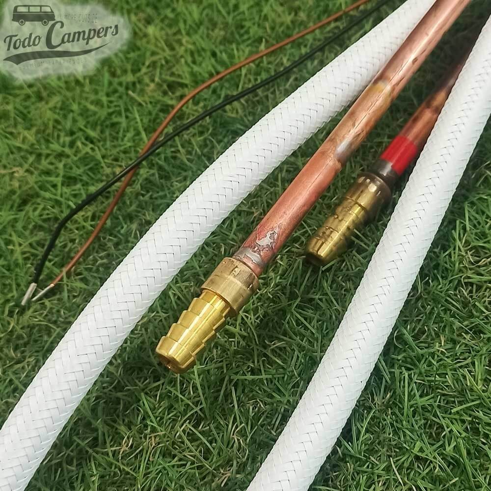 Entrada de agua (cobre): 10 mm.