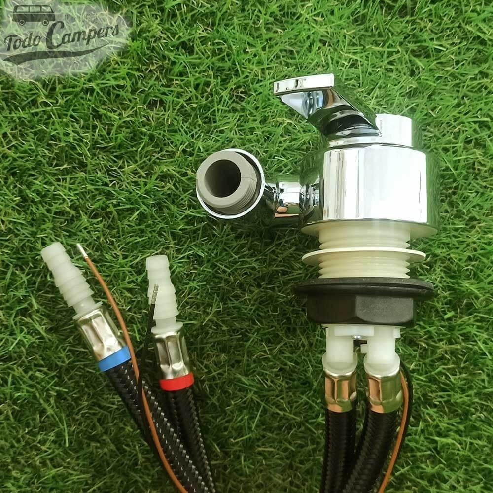 Torneira misturadora Comet Florenz Kompact com conexão rosca para bicha de chuveiro