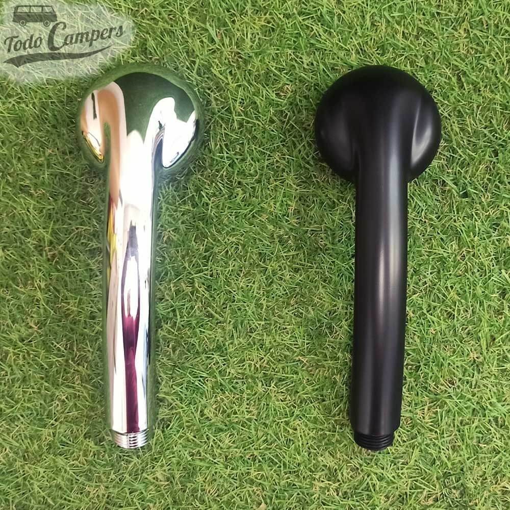 la alcachofa de ducha Comet Cora disponible en cromo o negro