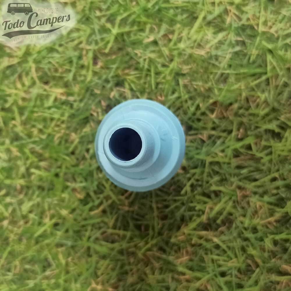 Válvula antirretorno con salida a manguera de 10 mm.