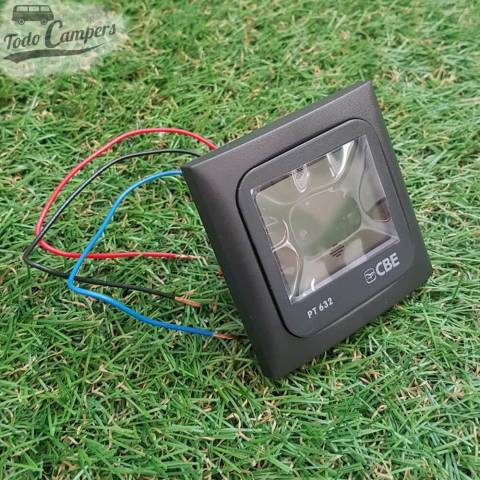 Voltímetro CBE Digital PT632 12V (para dos baterías)