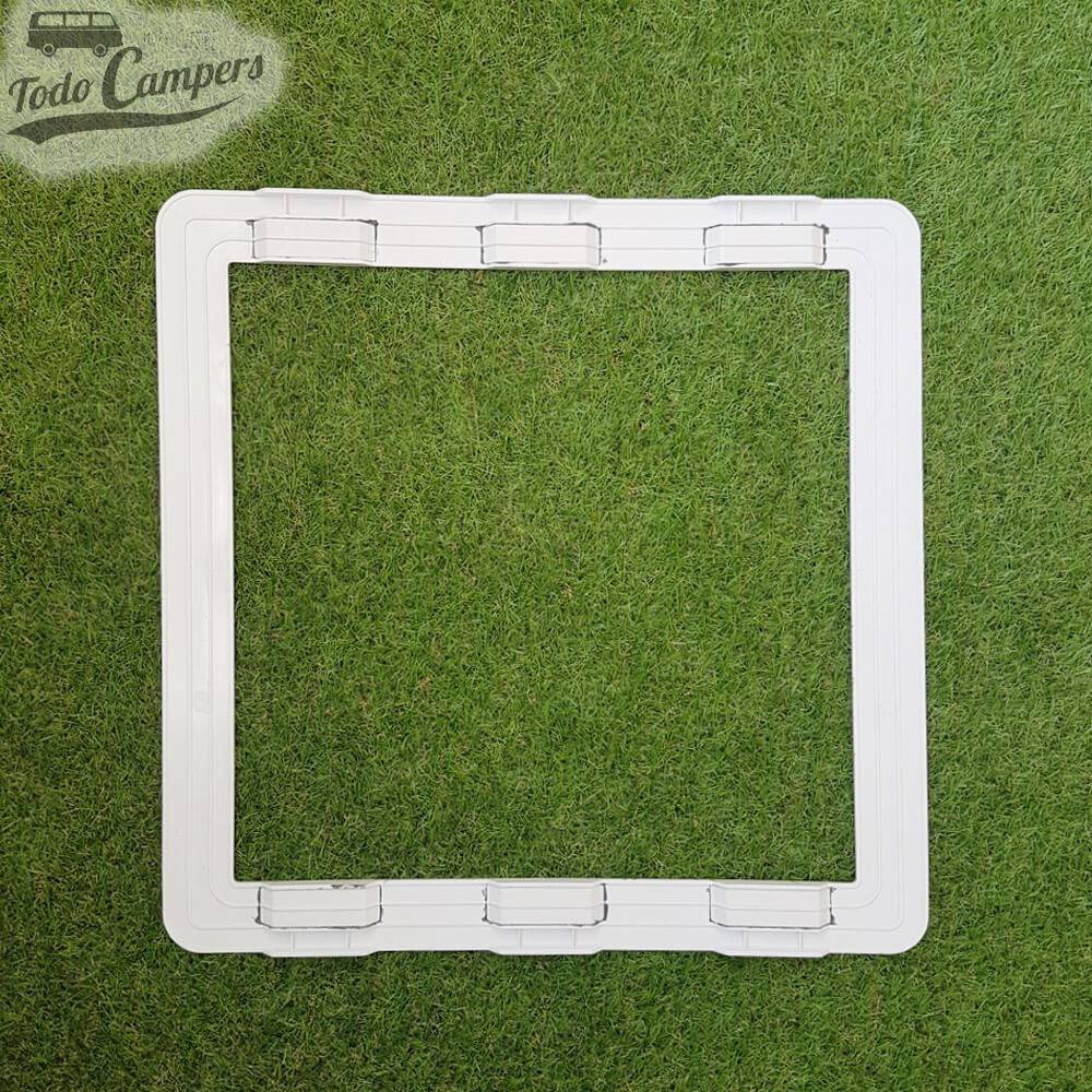 Moldura adaptadora para os modelos Fiat Ducato, Citroen Jumper e Peugeot Boxer desde 2007