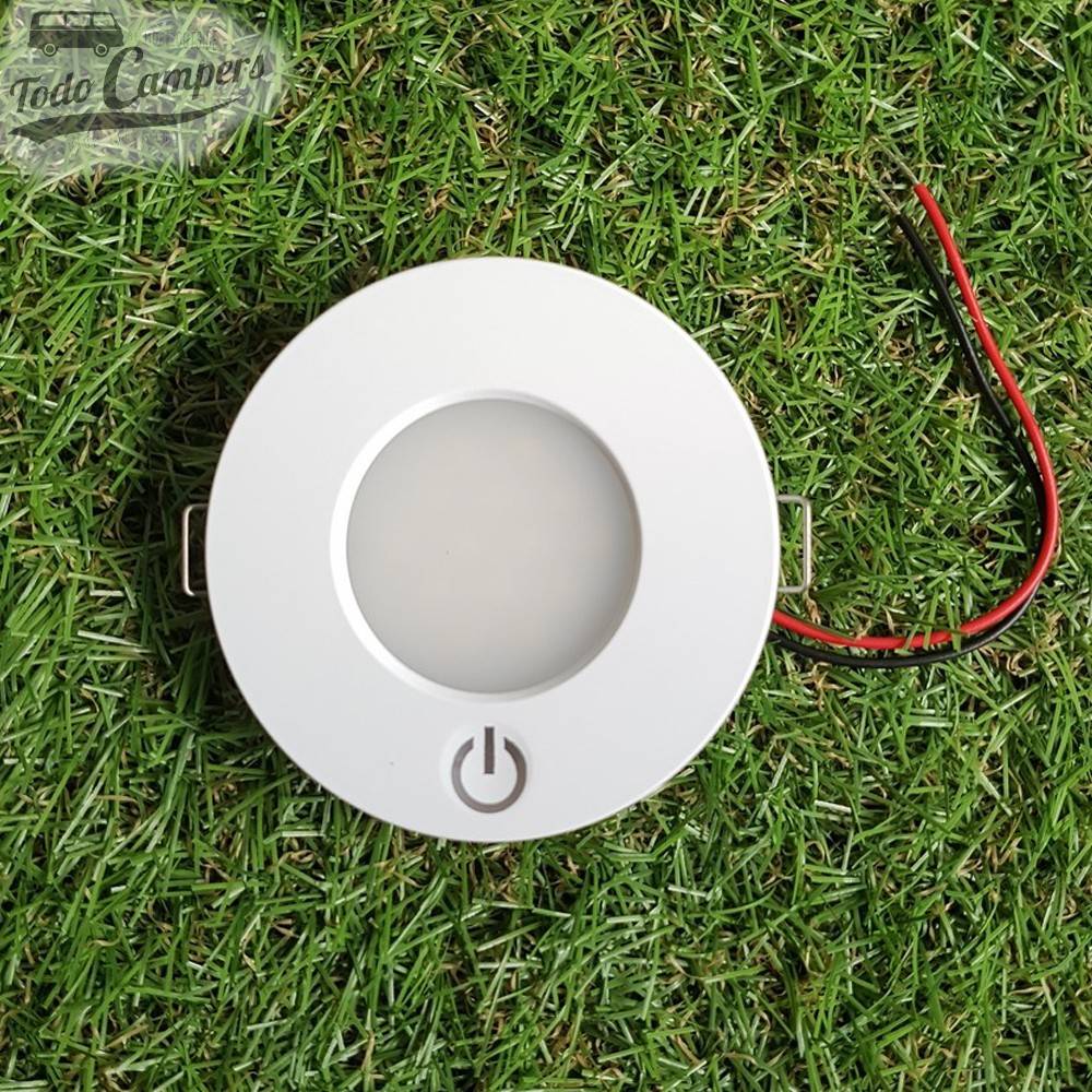 Foco encastrable útil y táctil con 14 leds