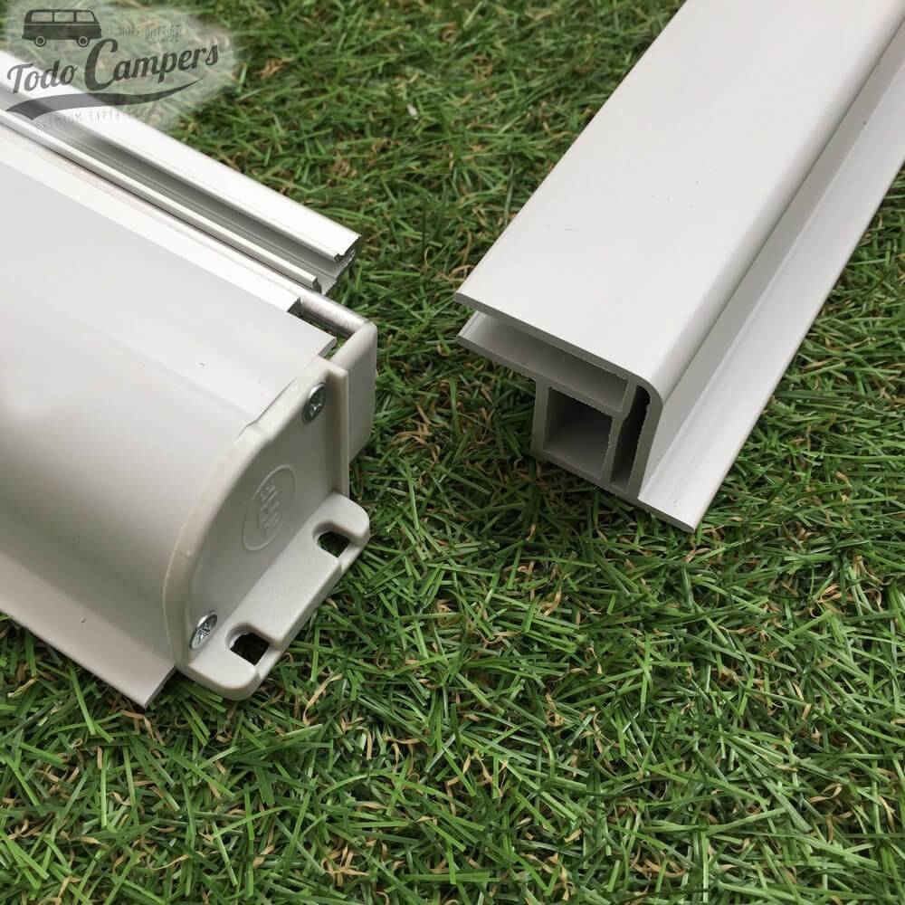 Oscurecedor-Mosquitera NRF Blind Flyscreen - Detalle conector tambor y lateral desmontado