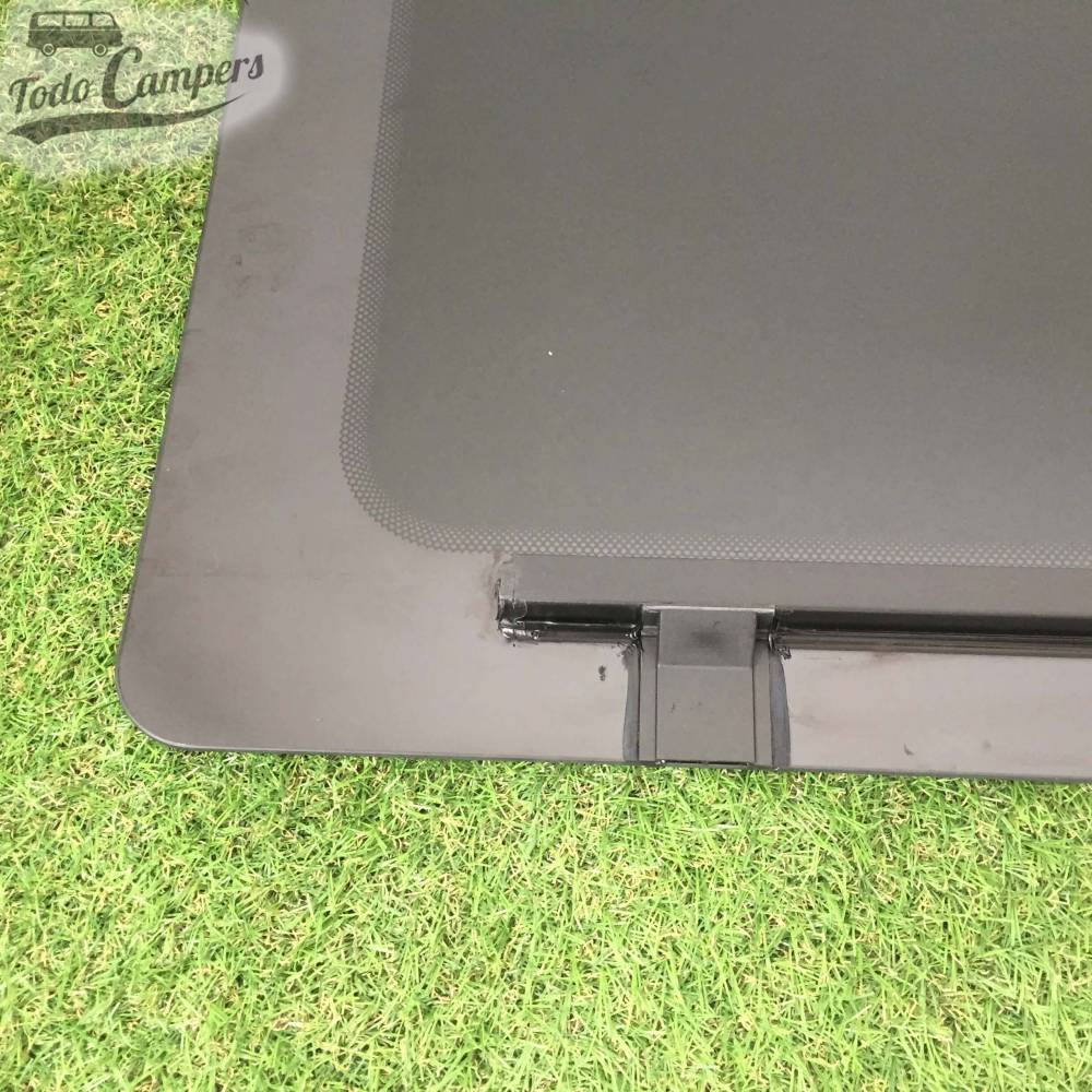 Ventana corredera Volkswagen T4 - 2º fila lado acompañante - Perspectiva inferior, lado izquierdo