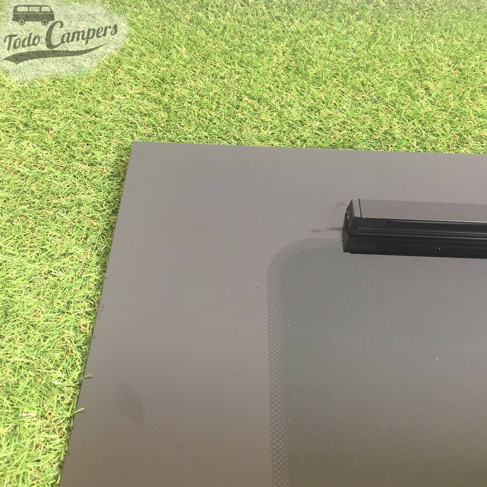 Janela de correr  Volkswagen T5 e T6 - Segunda Fila Lado Condutor - Detalhe Esquina superior esquerda