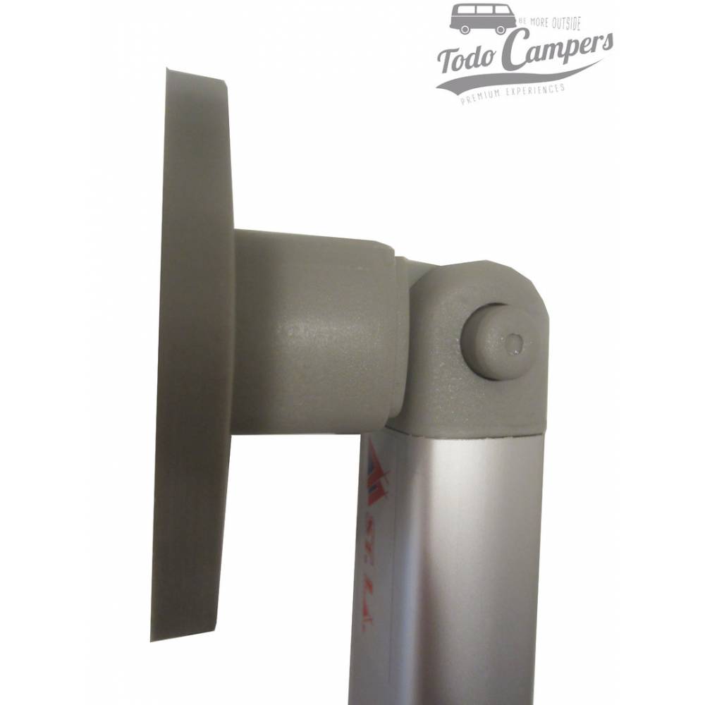 Detalle de las fijaciones de la pata plegable y extensible