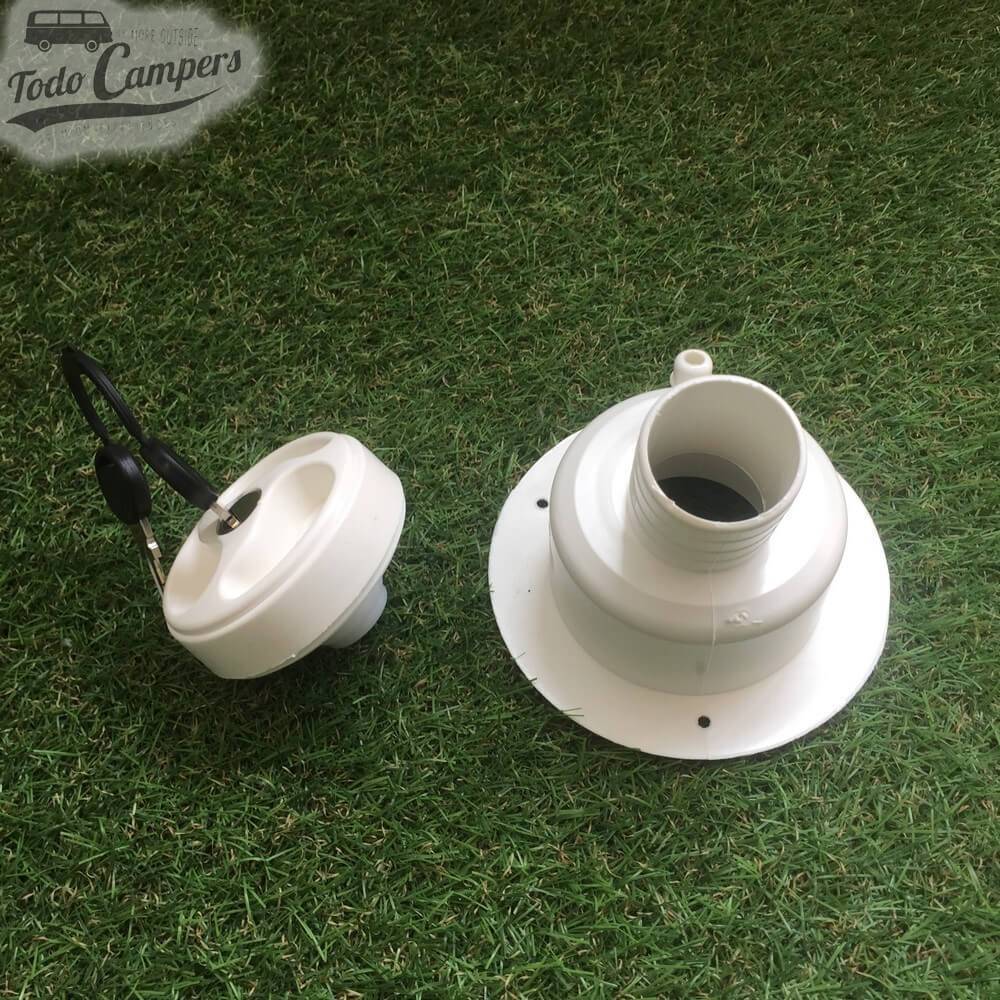 Entrada de água com tampão (com chave) - Branco - Vista traseira