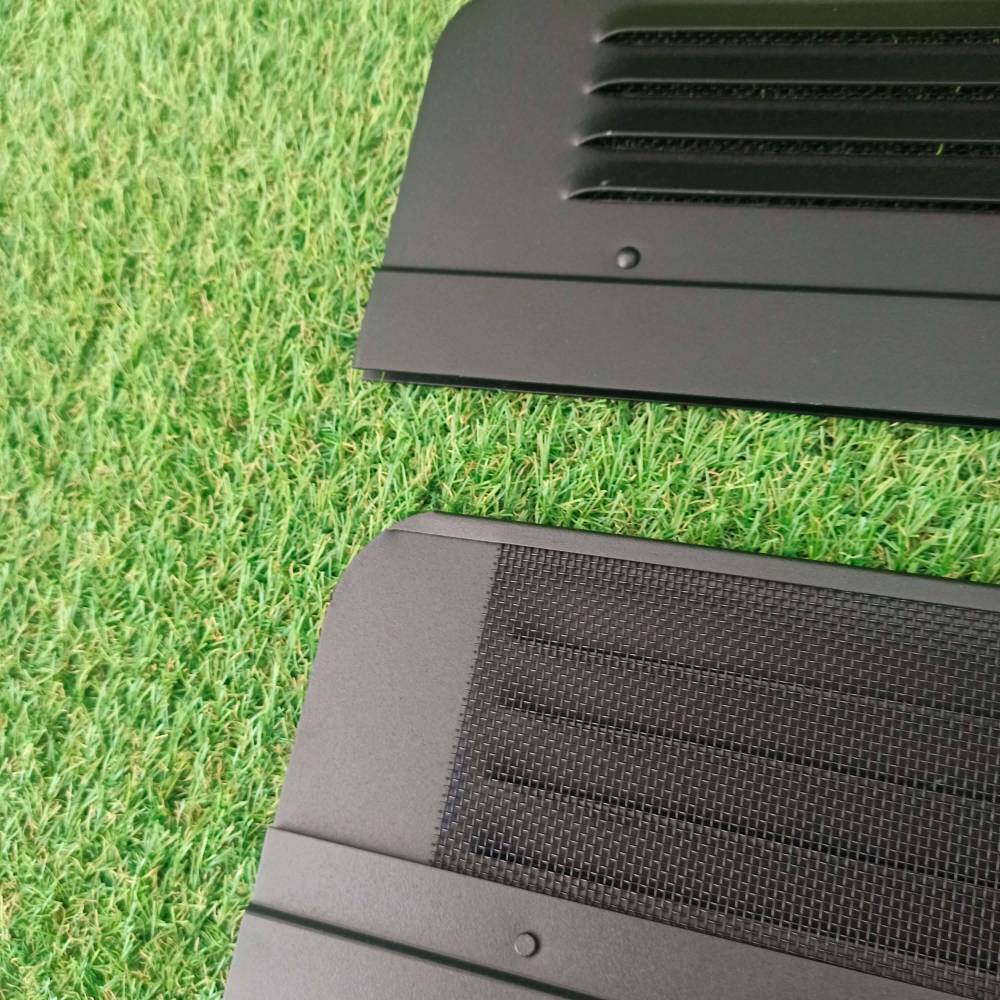 Detalle de las rejillas de ventilación de los Air Vents para chasis X250.