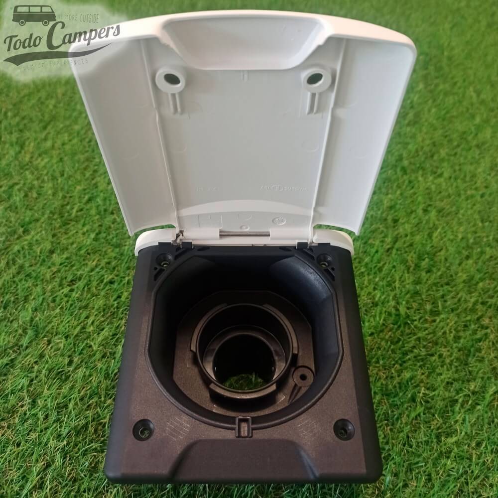 Tampa magnética aberta da tomada exterior de água