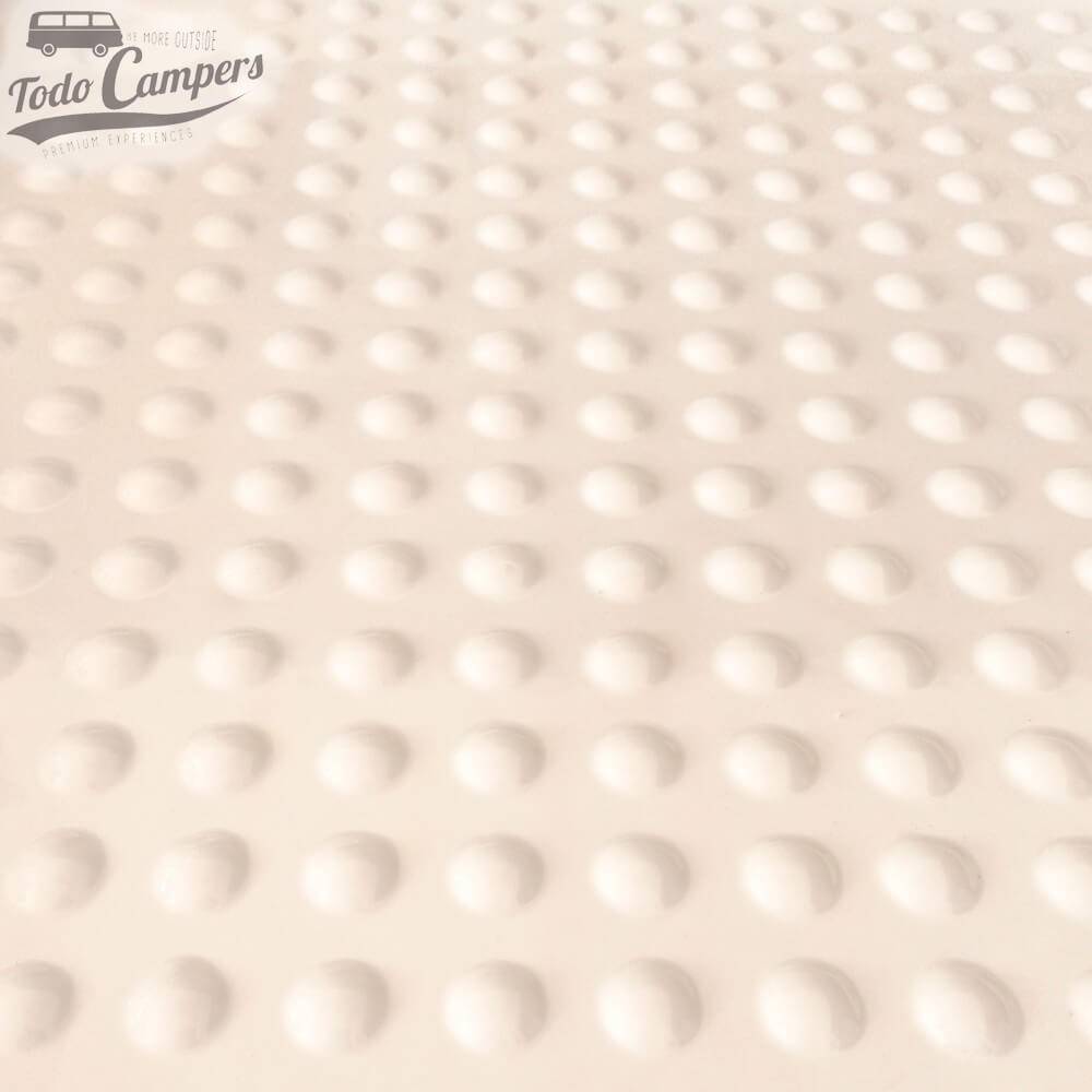 Plato de ducha con diseño antideslizante de burbujas.