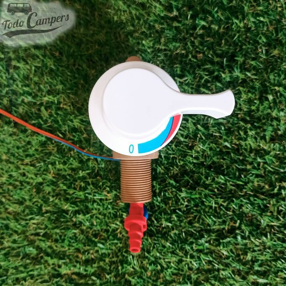 Mezclador monomando modelo REICH con conexión de 1/2 pulgada para mezclar agua fría y caliente en tu ducha camper