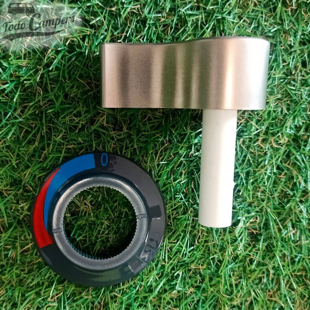 Monomando color cromo para regular temperatura y cantidad de agua de tu ducha camper